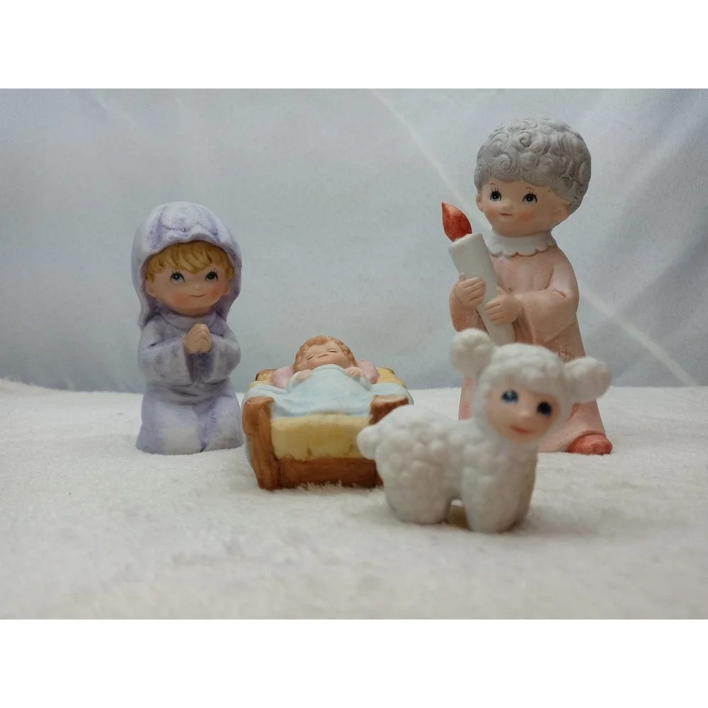 Nativity Scene Figurines Set of 4‎ Baby Jesus Candle Lamb Christmas Display